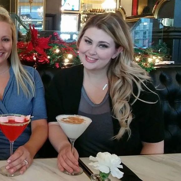 Meet your Posher, Danielle - Picture 1 of 1